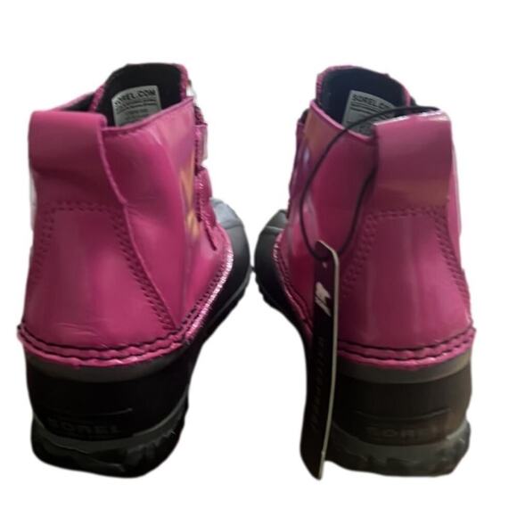 SOREL NWT OUT N ABOUT RAIN-BOOTS SIZE 5 - Picture 2 of 7
